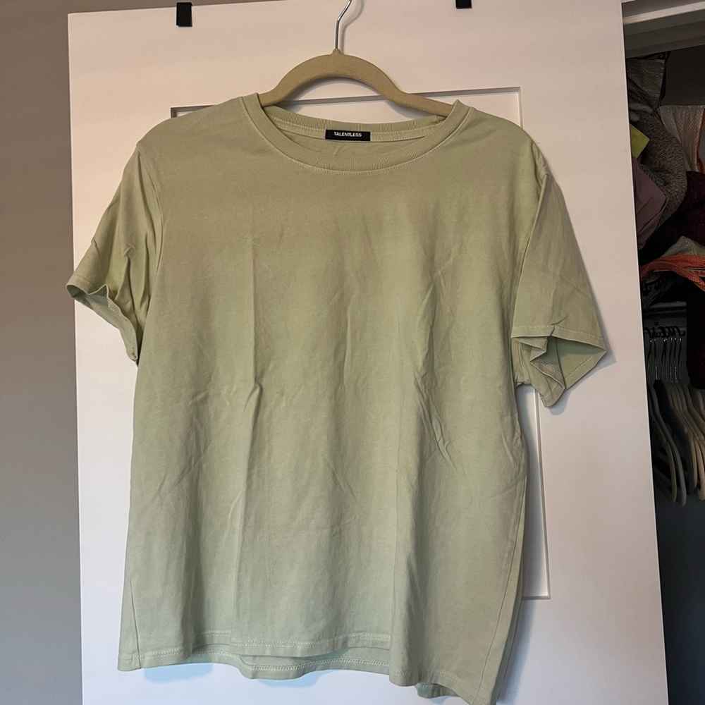 TALENTLESS T SHIRT